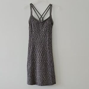 The North Face Tennis Athletic Midi Dress Gray Built-in Bra Size Extra‎ Small